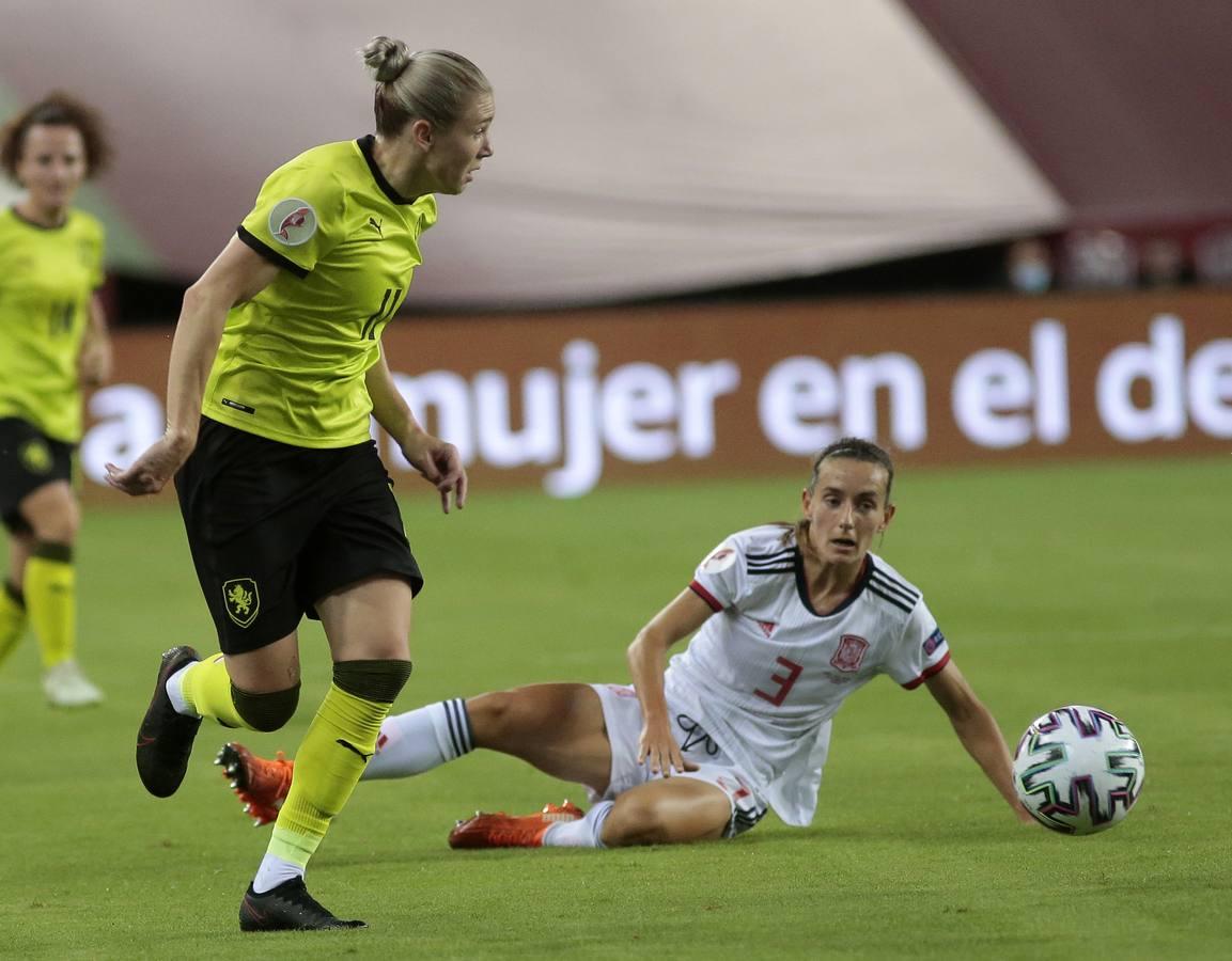 Las mejores imágenes del partido entre las selecciones femeninas de España y República Checa