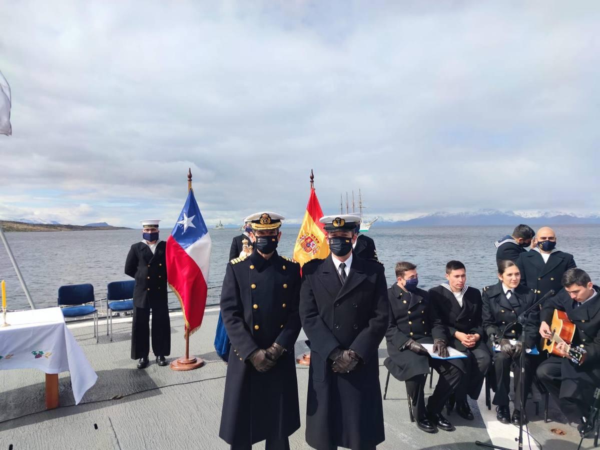 En imágenes: Así ha sido el cruce del Estrecho de Magallanes del buque escuela Juan Sebastián de Elcano