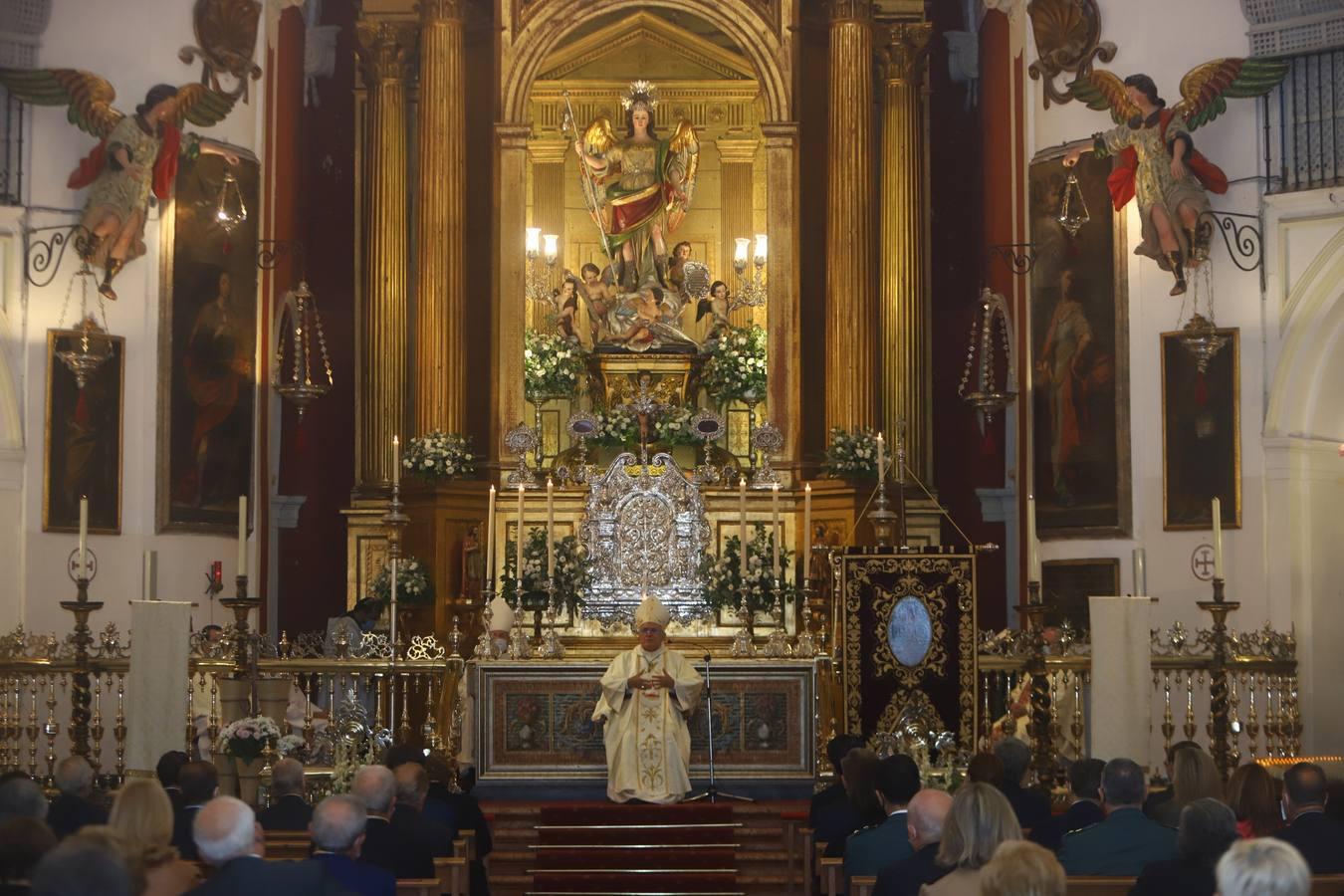 La misa en honor a San Rafael en Córdoba, en imágenes