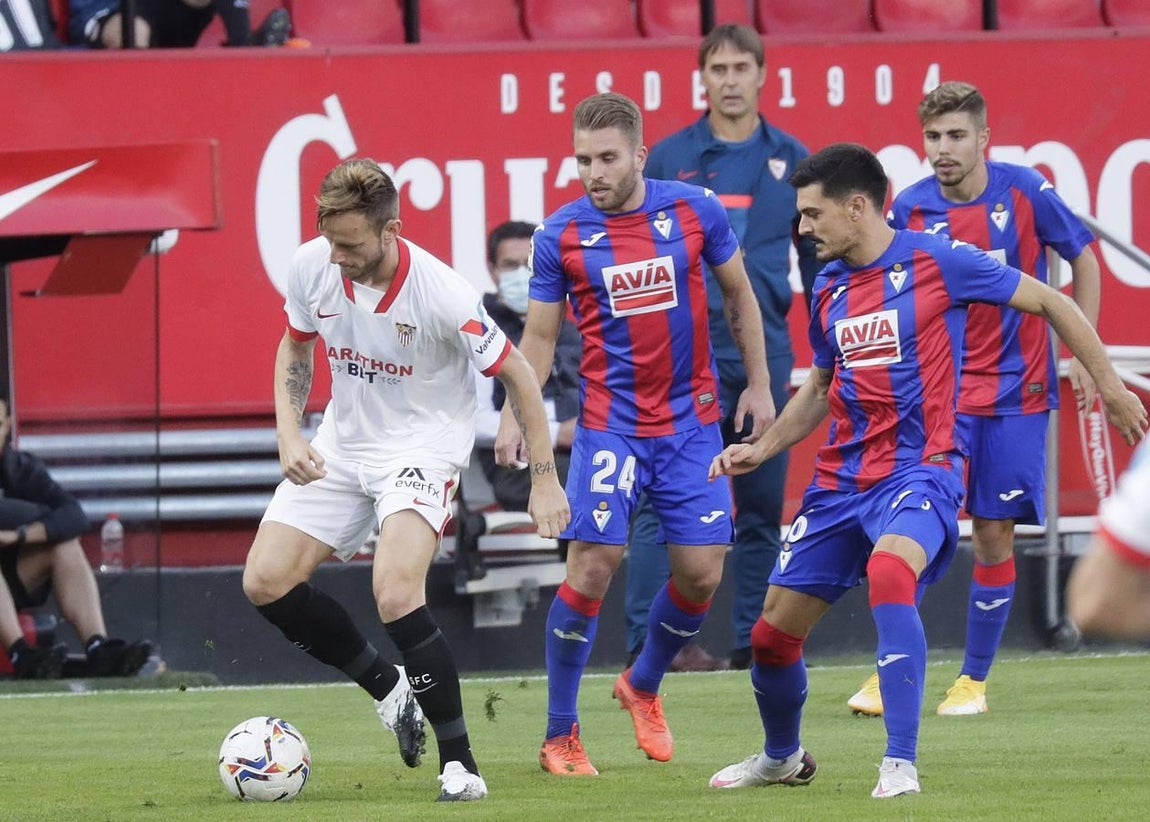 En imágenes, el partido entre Sevilla F.C. y el Eibar