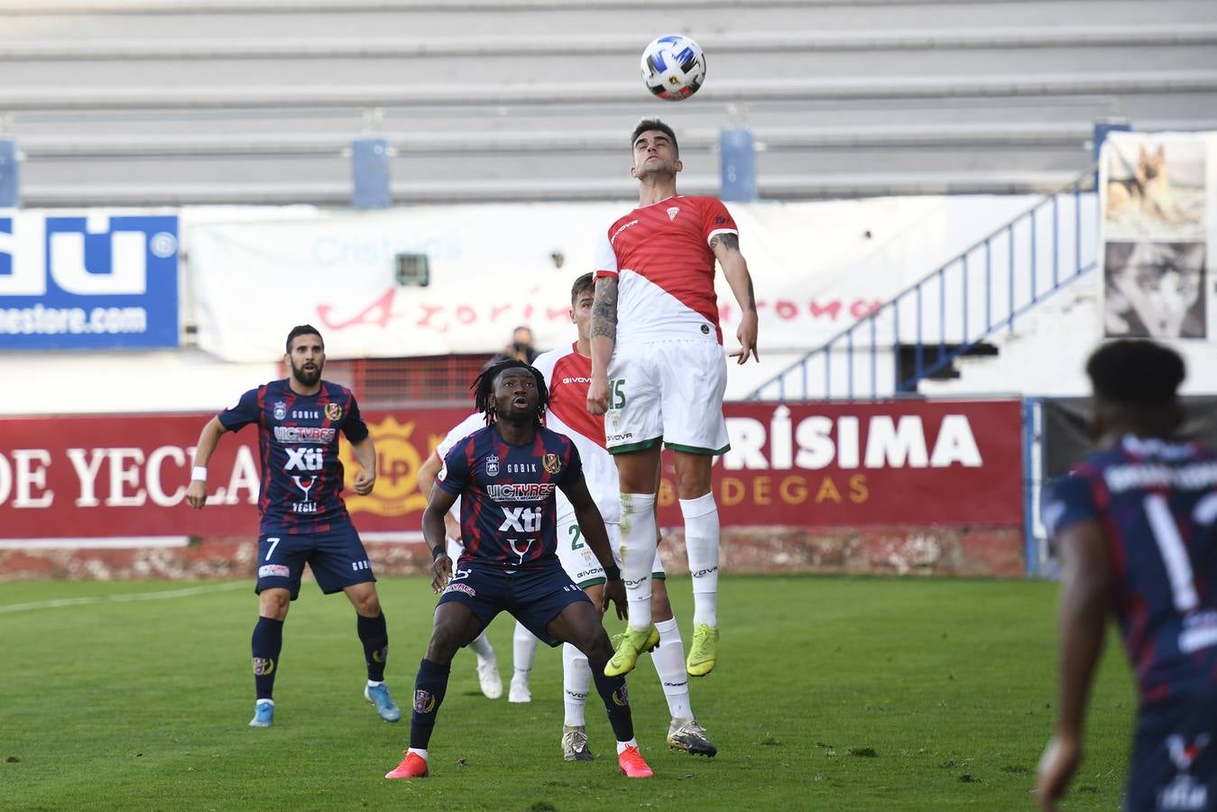 Las mejores imágenes del Yeclano-Córdoba CF