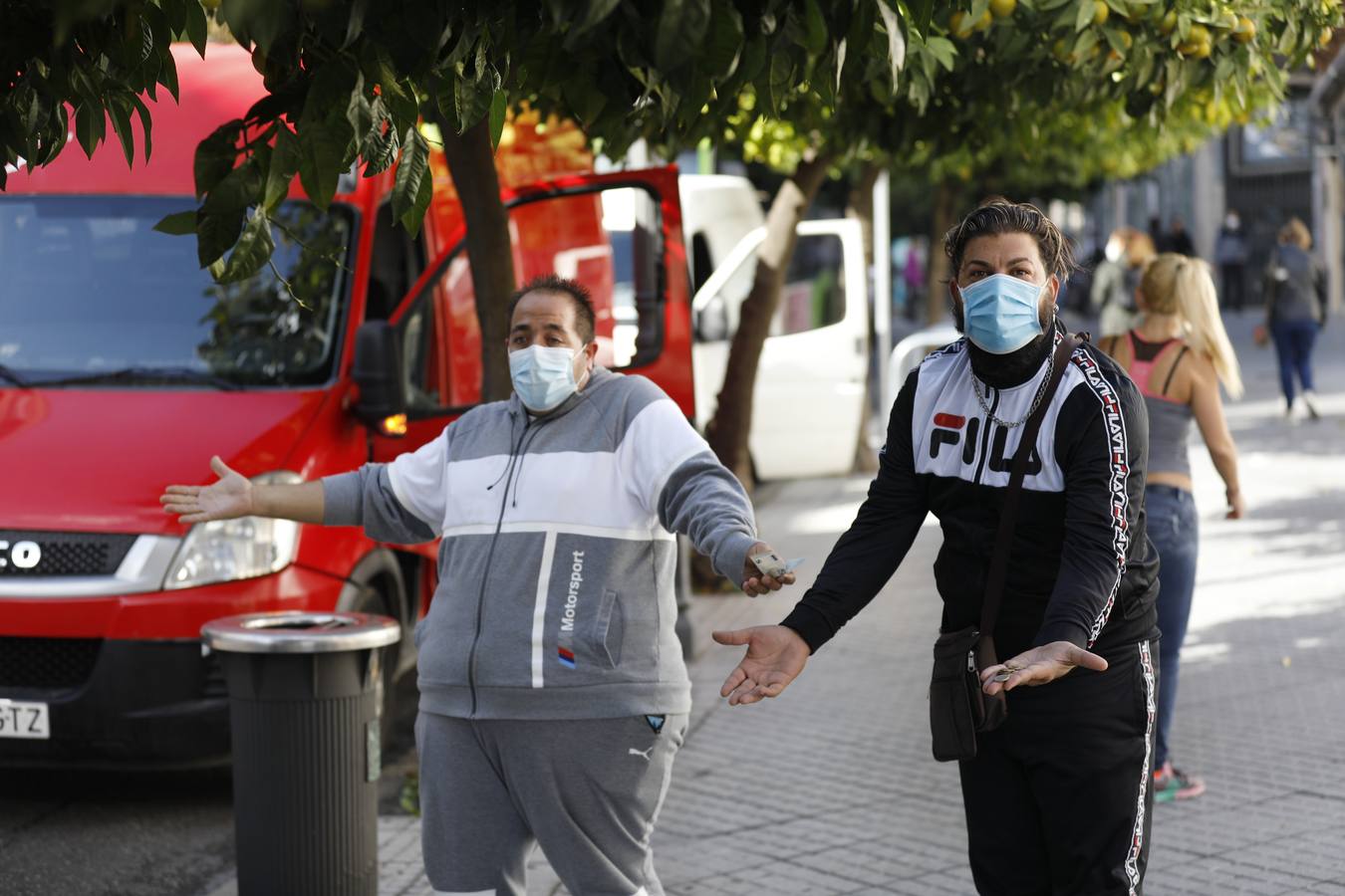 La protesta de los vendedores ambulantes en Córdoba, en imágenes