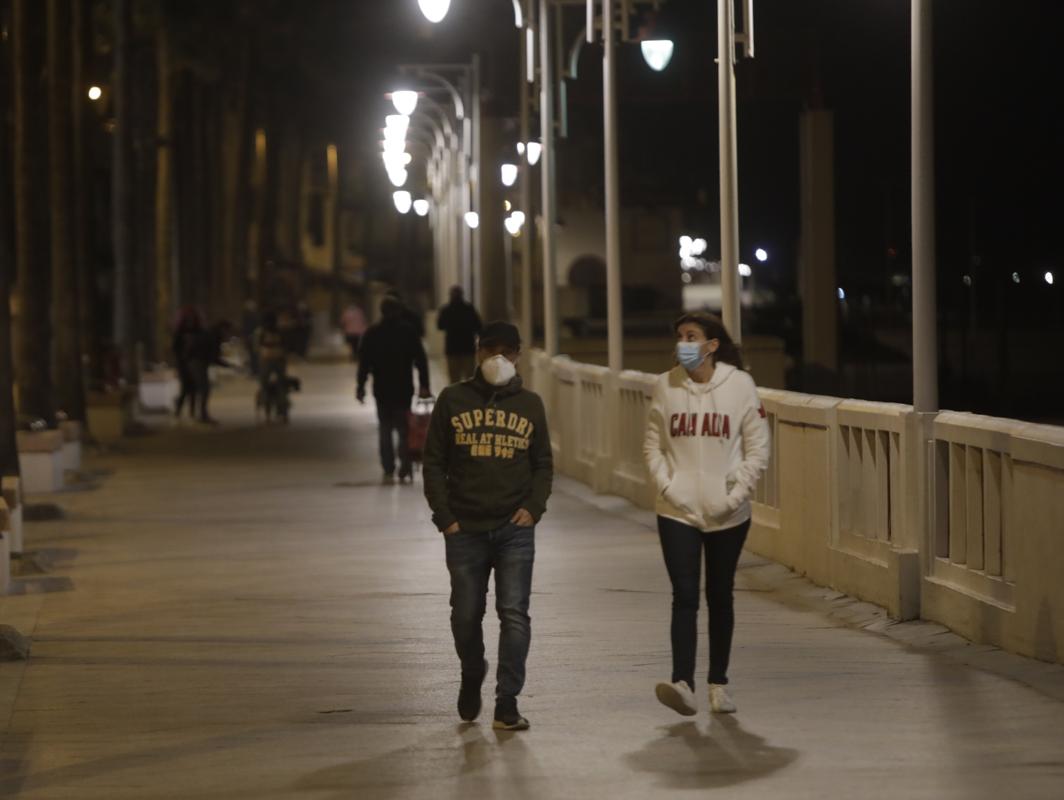 FOTOS: Cádiz, antes de la entrada en vigor del toque de queda