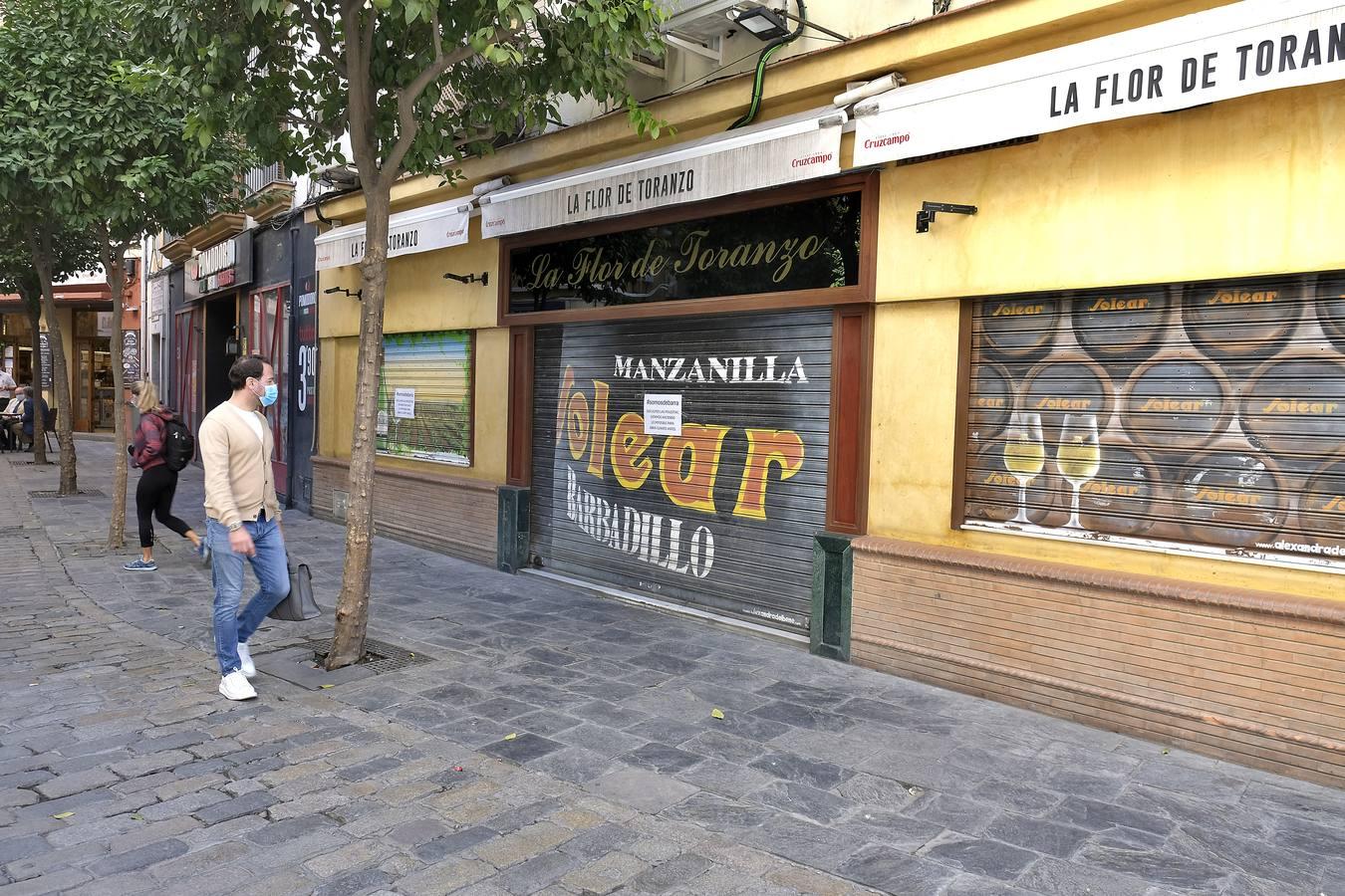 Así viven las nuevas restricciones los bares tradicionales de Sevilla