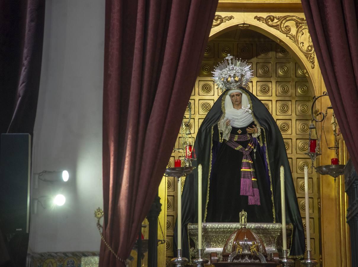 Galería de la Virgen de la Hiniesta de luto