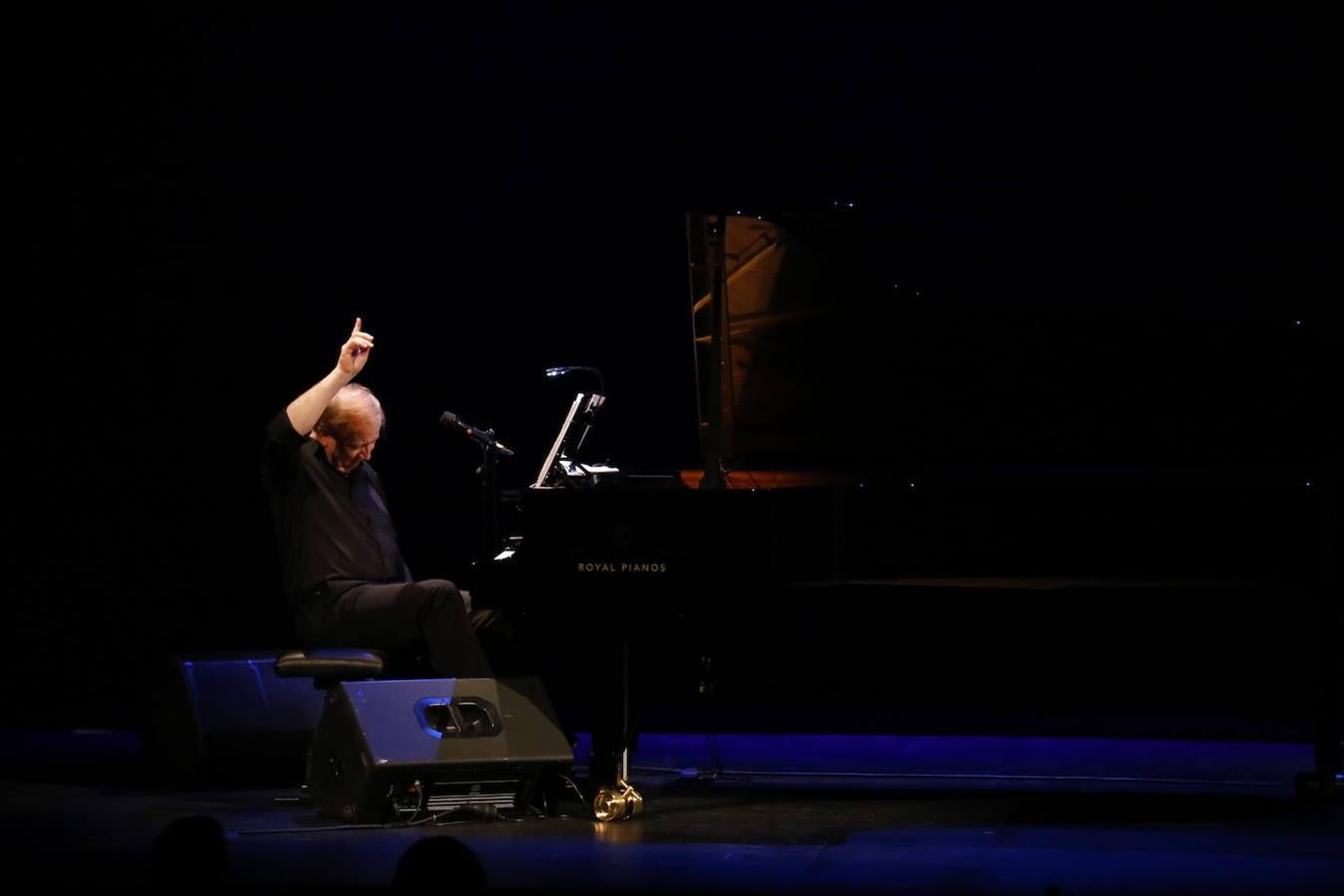 El concierto de Wim Mertens en Córdoba, en imágenes