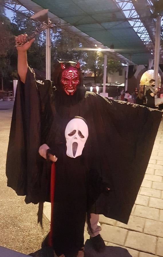 Un Halloween a medio gas en Sevilla