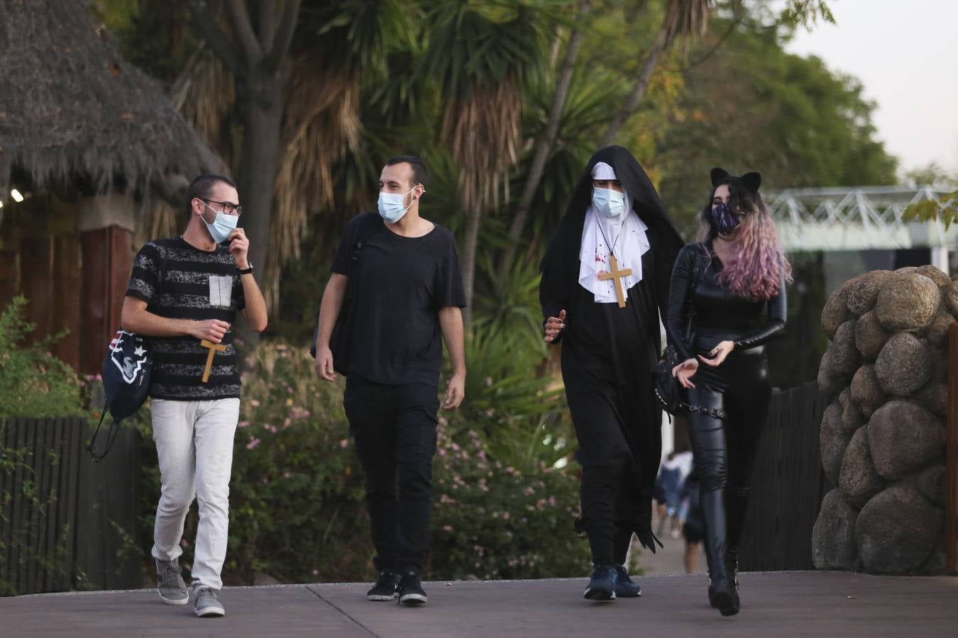 Un Halloween a medio gas en Sevilla