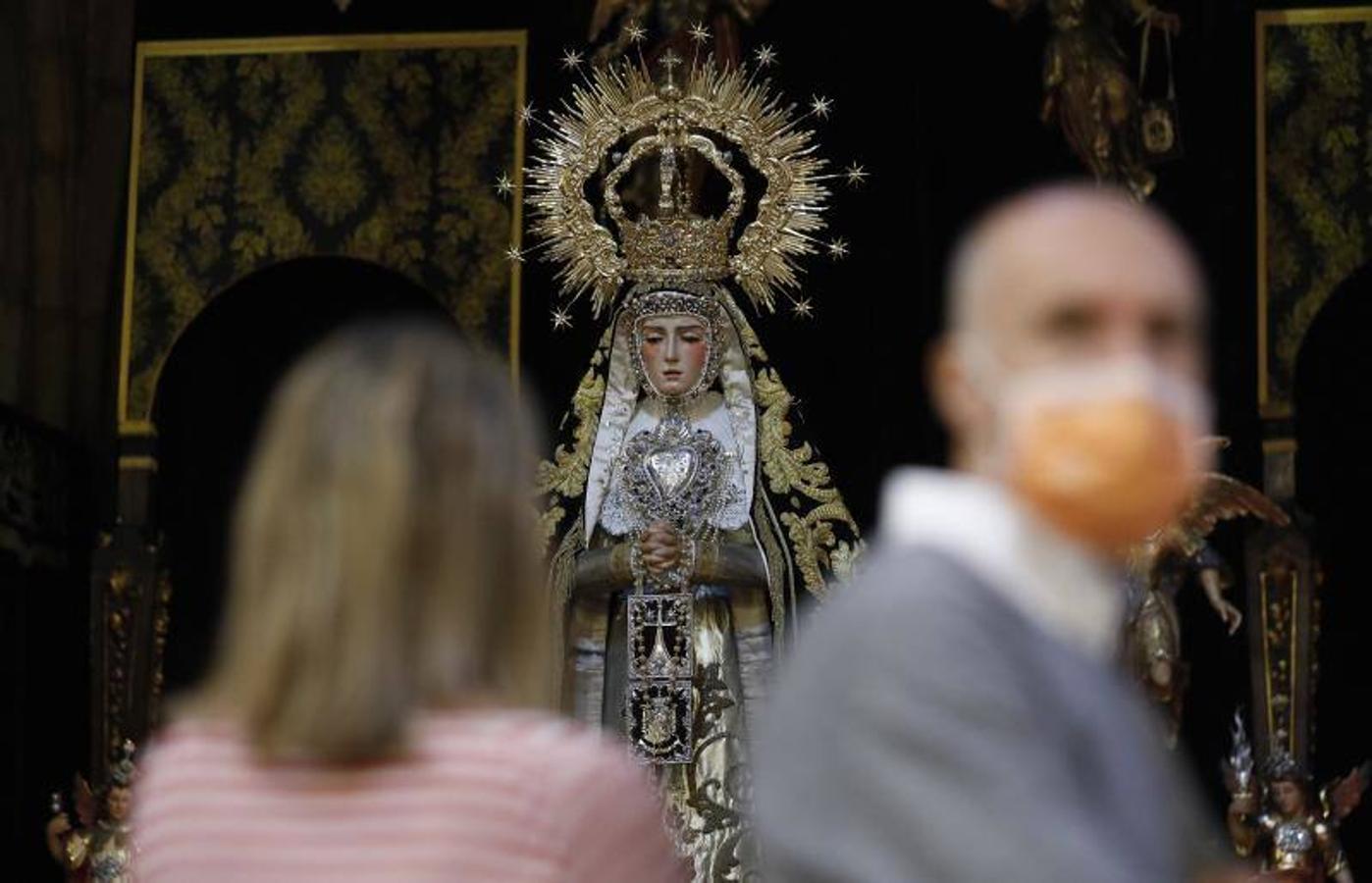 Los cultos de Ánimas y la Virgen de la Caridad de Córdoba, en imágenes