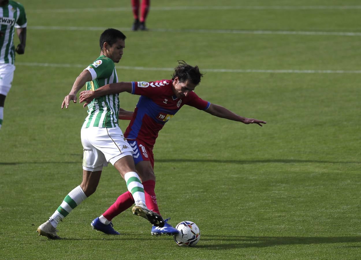 En imágenes, la victoria del Betis sobre el Elche