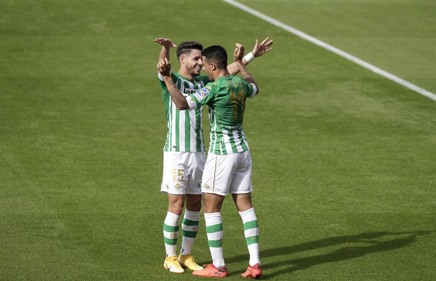 En imágenes, la victoria del Betis sobre el Elche