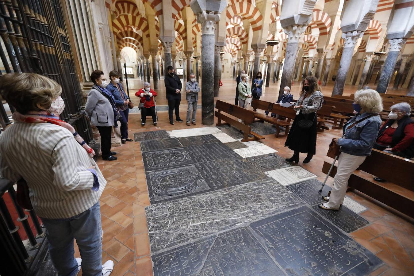 La ruta por las tumbas de la Mezquita-Catedral de Córdoba, en imágenes