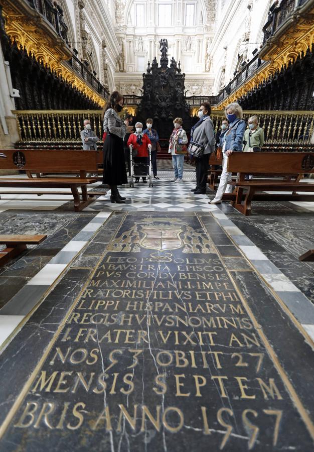 La ruta por las tumbas de la Mezquita-Catedral de Córdoba, en imágenes