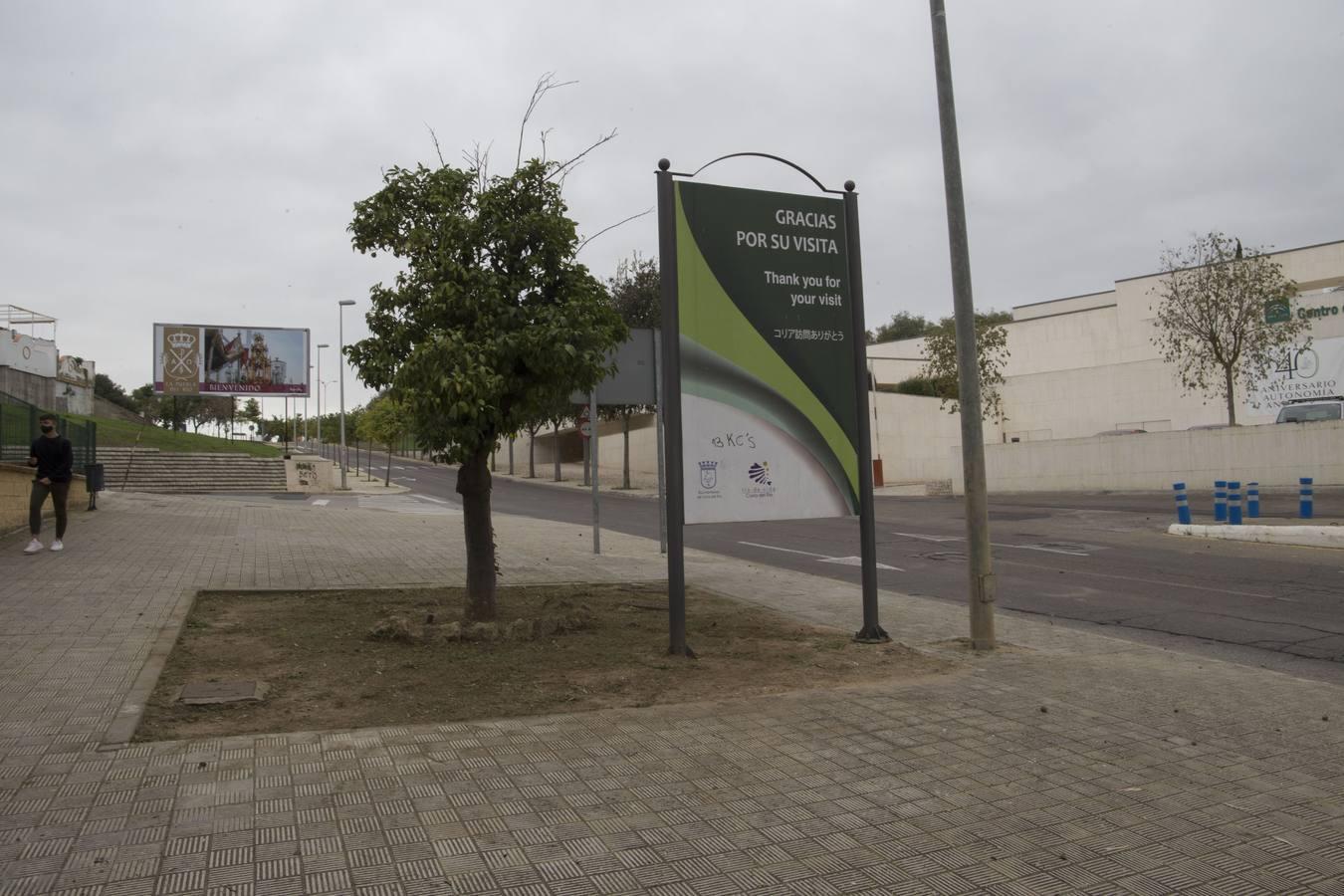 En imágenes, pueblos de Sevilla separados por una calle