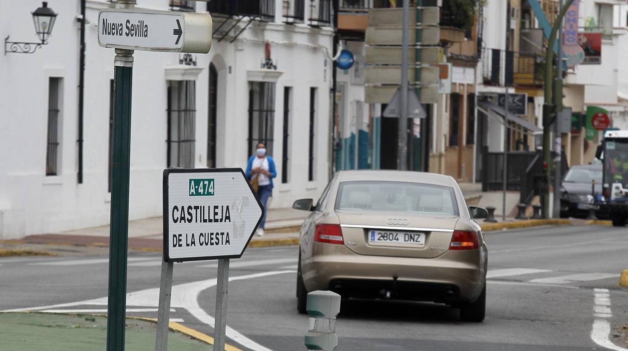 En imágenes, pueblos de Sevilla separados por una calle