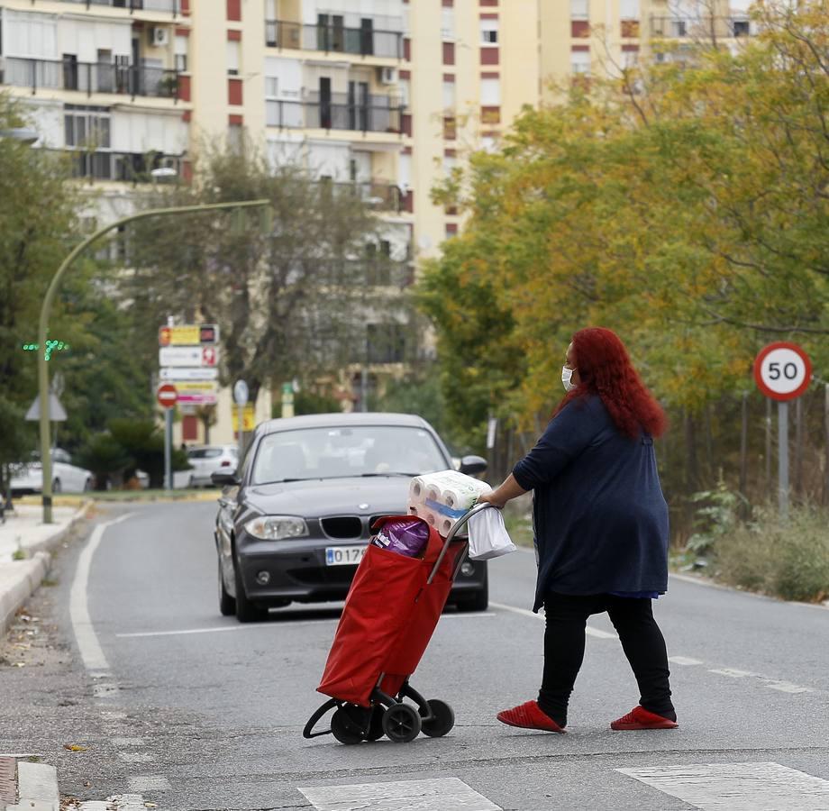 En imágenes, pueblos de Sevilla separados por una calle