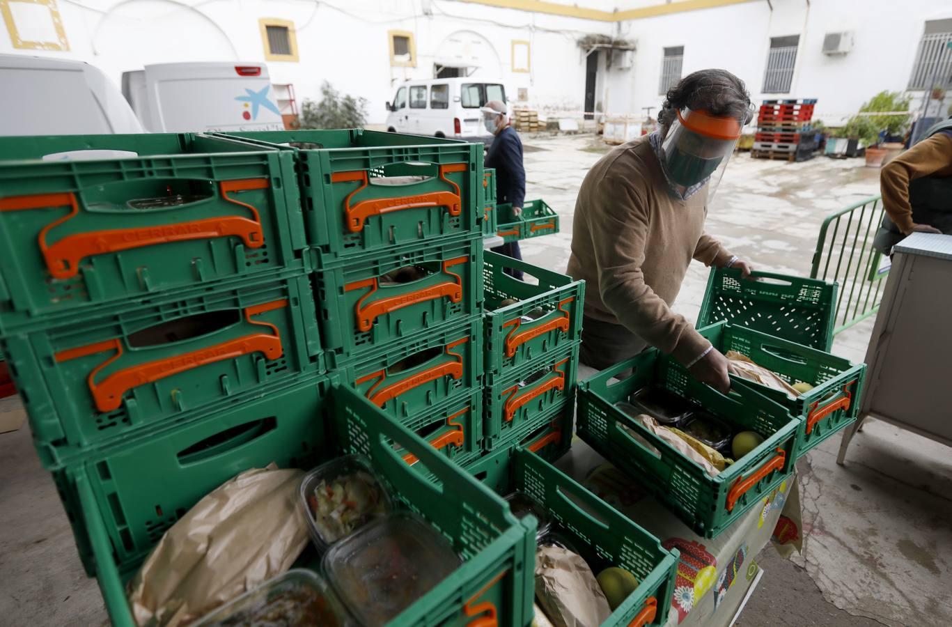 La labor de las ONGs de Córdoba en la pandemia, en imágenes