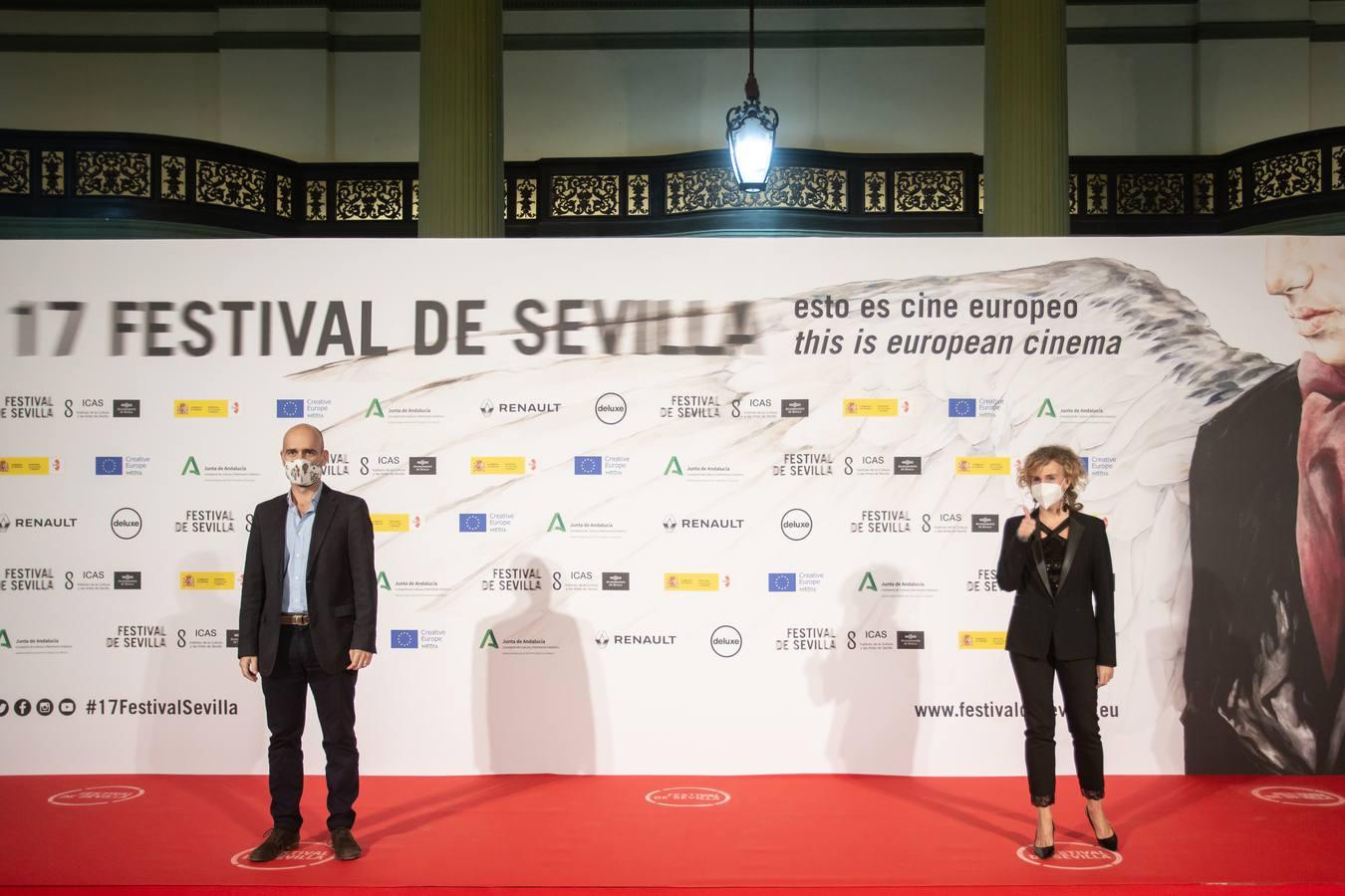 Photocall de los asistentes a la gala de inaugural del Festival de Cine de Sevilla