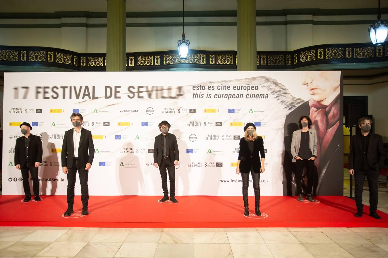 Photocall de los asistentes a la gala de inaugural del Festival de Cine de Sevilla