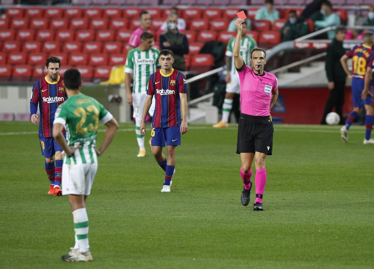 Las mejores imágenes del encuentro entre el F.C. Barcelona y el Real Betis Balompié