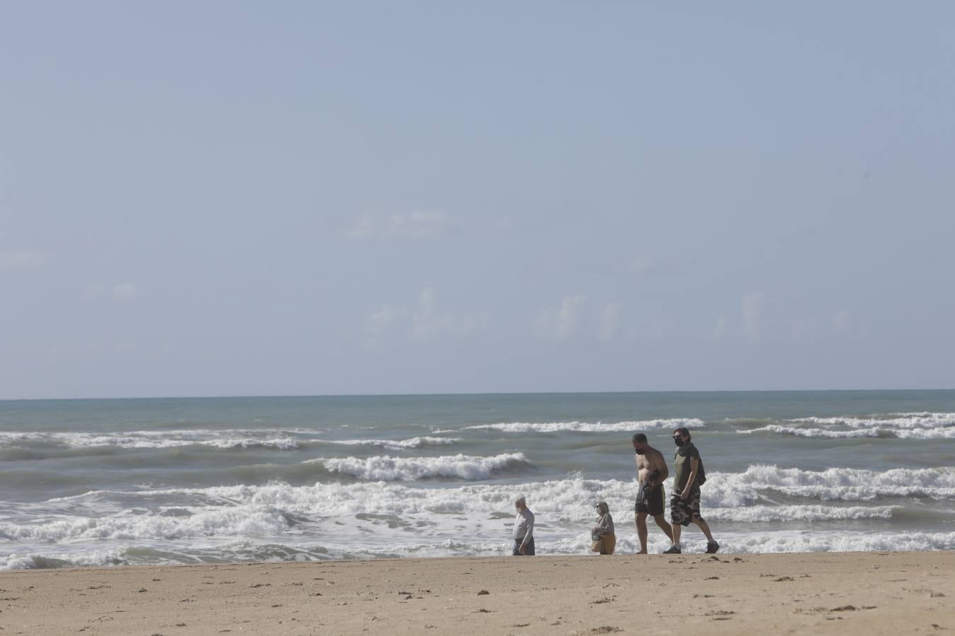 Ambiente en Cádiz el dia antes de las nuevas restricciones por la pandemia