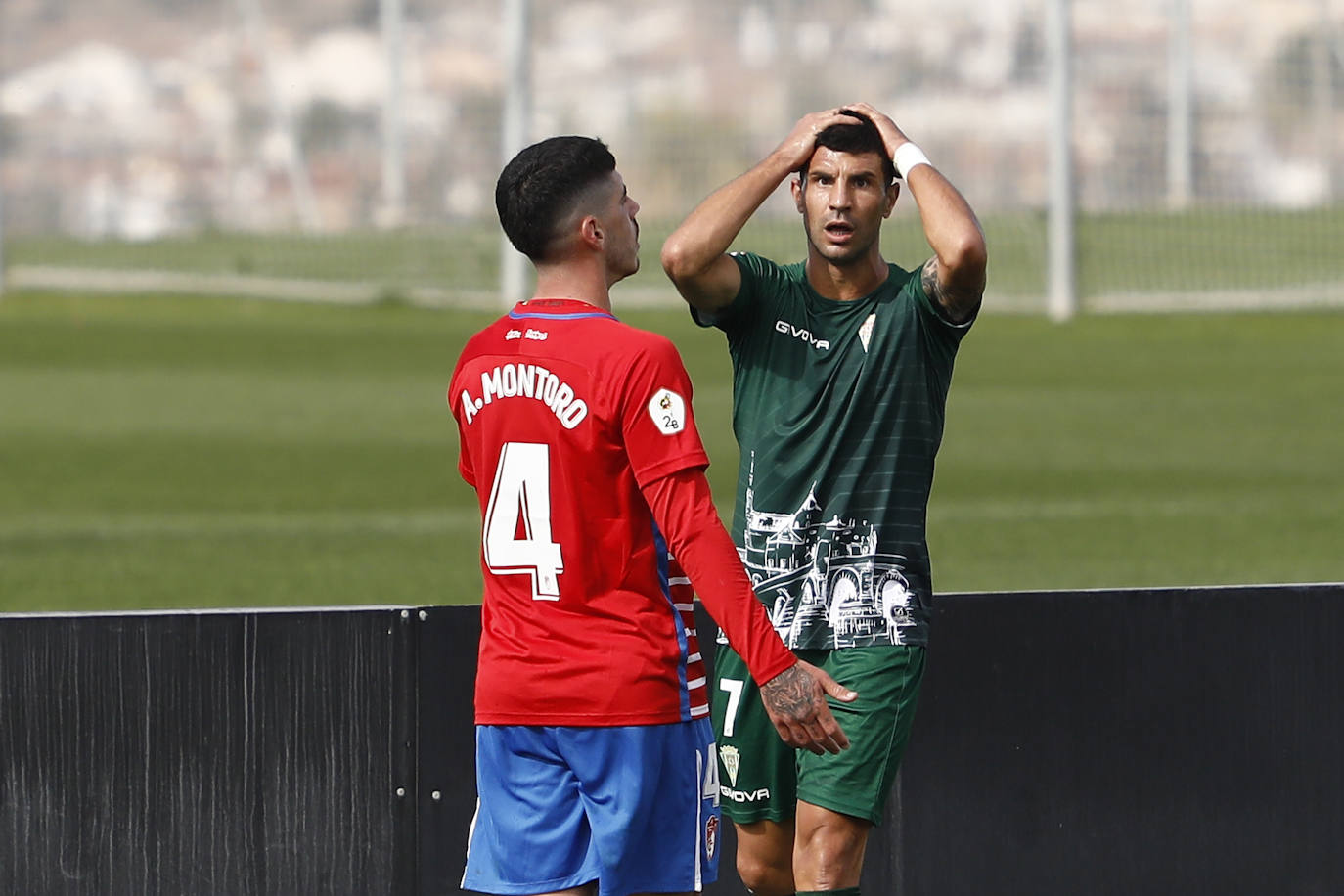 El Recreativo Granada-Córdoba CF, en imágenes