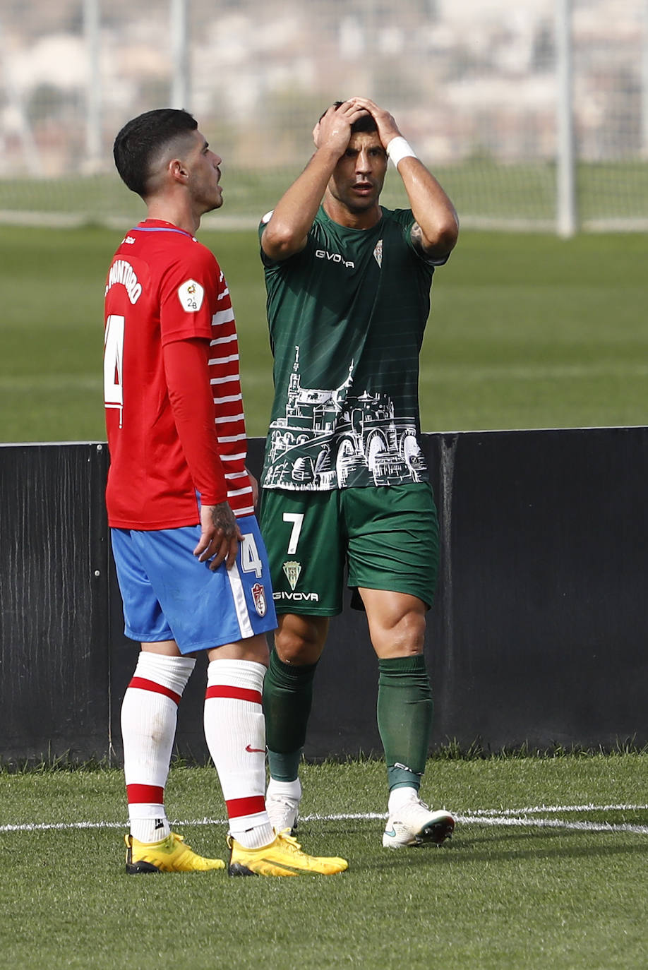 El Recreativo Granada-Córdoba CF, en imágenes