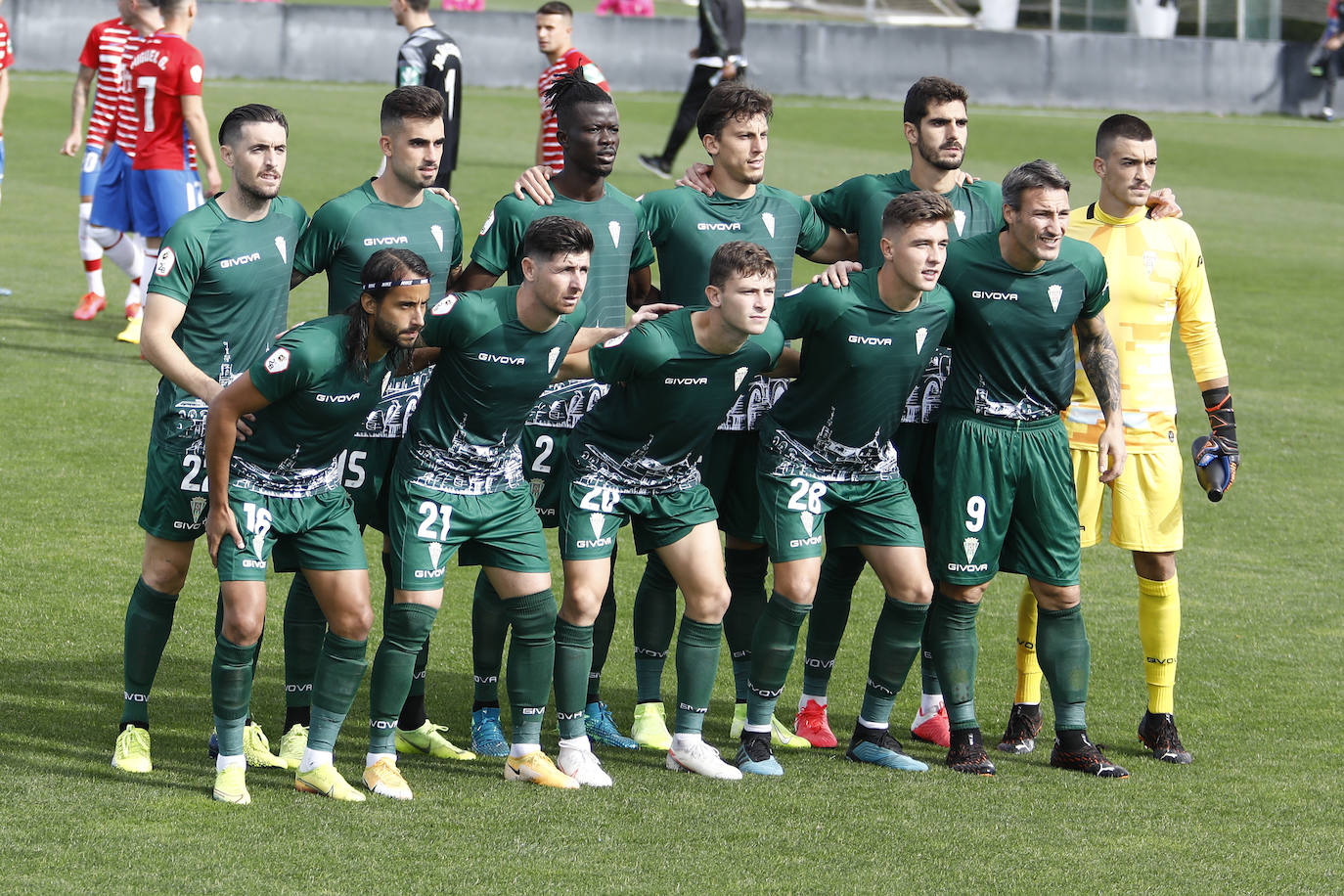 El Recreativo Granada-Córdoba CF, en imágenes