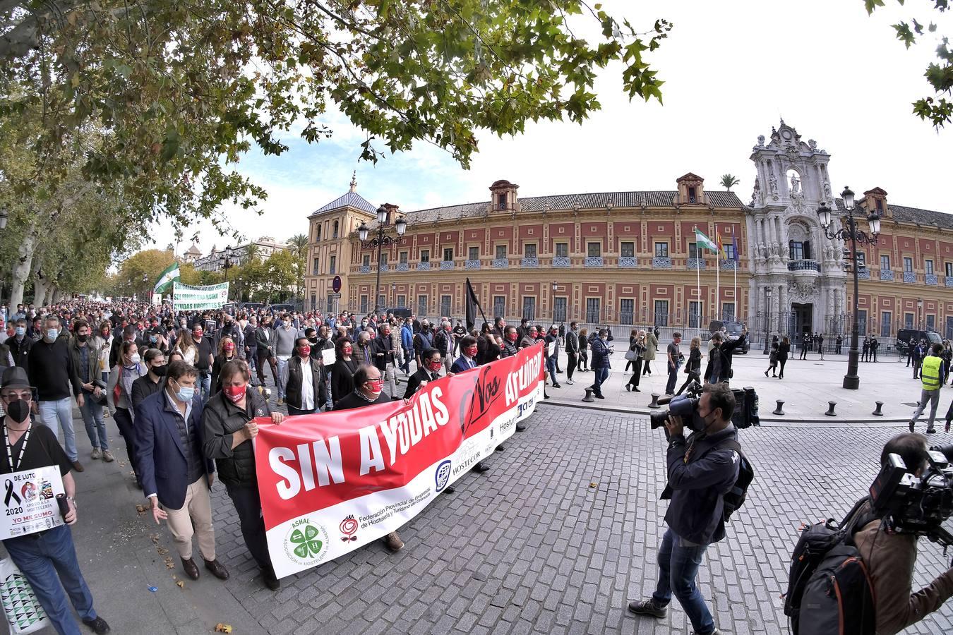 Los hosteleros de Sevilla, en pie de guerra