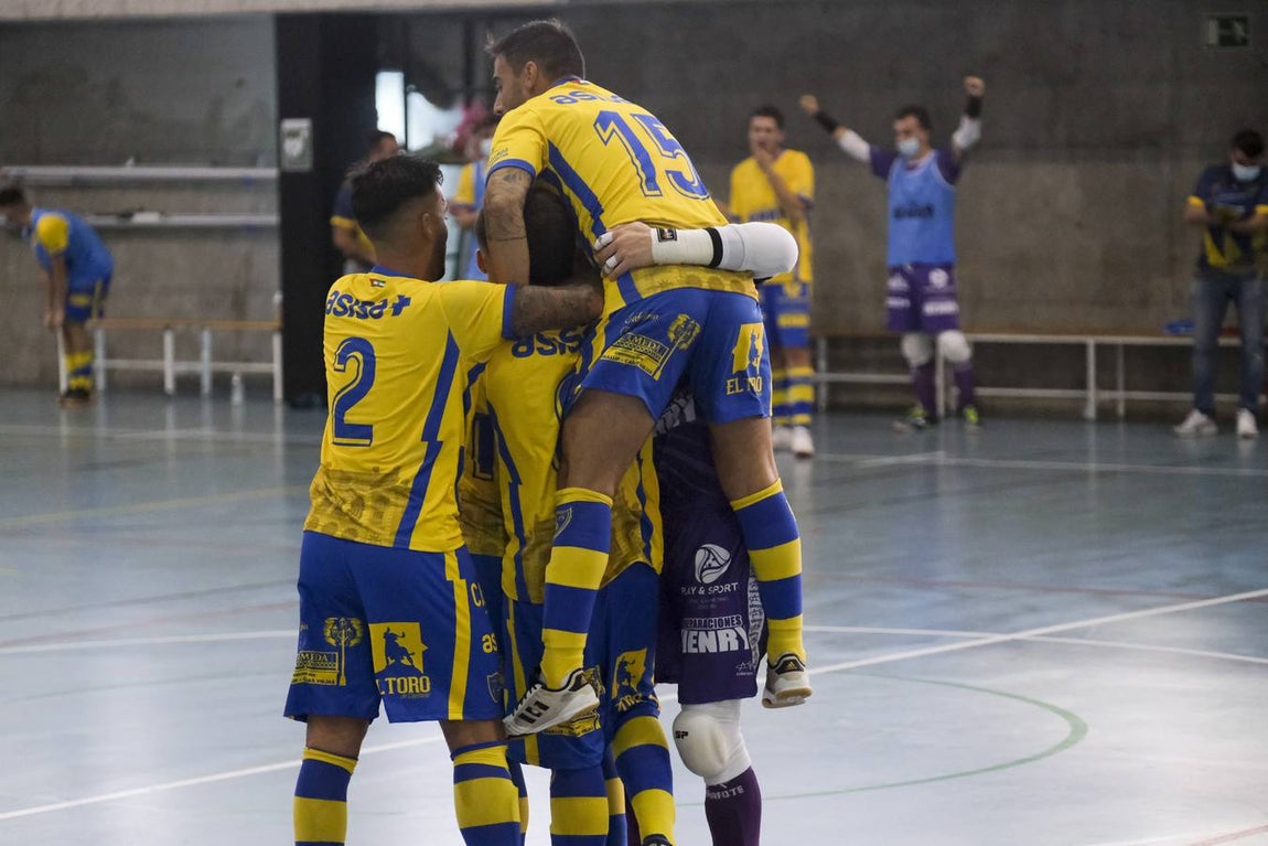 FOTOS: La victoria del Cádiz CF Virgili, en imágenes