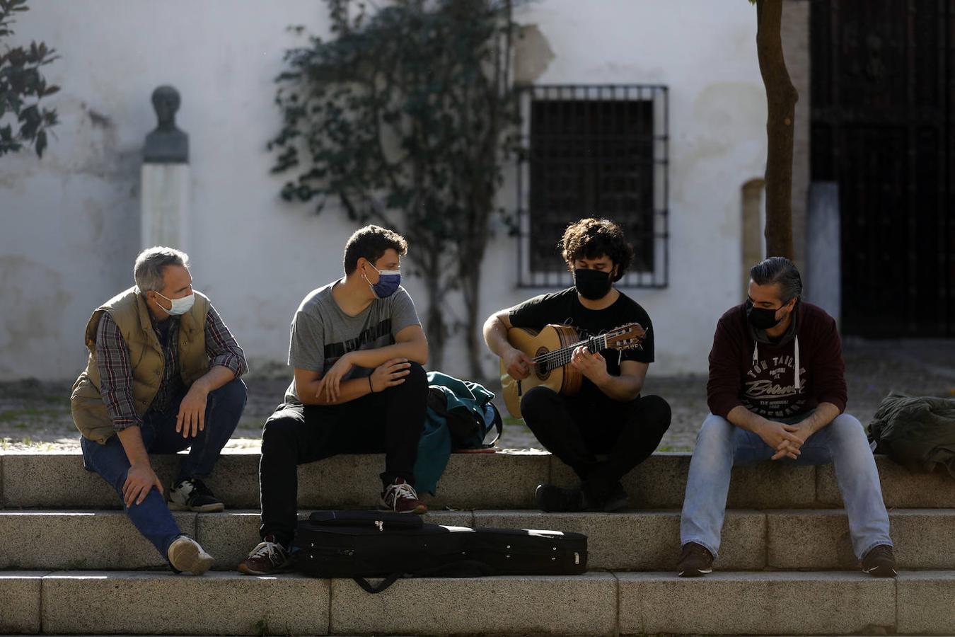 Córdoba bajo el sol de noviembre, en imágenes