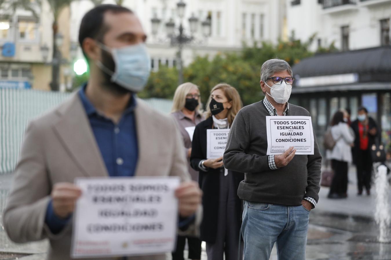 La protesta de los comerciantes del Centro de Córdoba, en imágenes