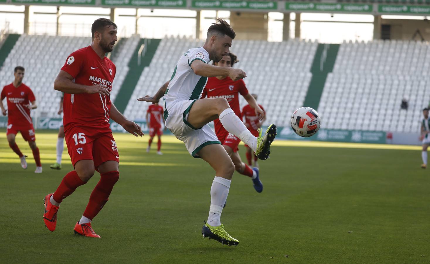 El tropiezo del Córdoba CF ante el Sevilla Atlético, en imágenes