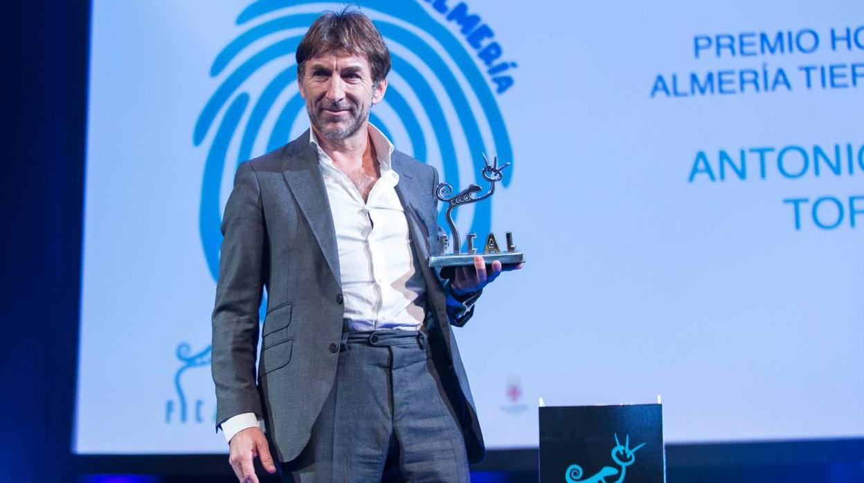 Grandes estrellas del cine español iluminan Almería en su festival