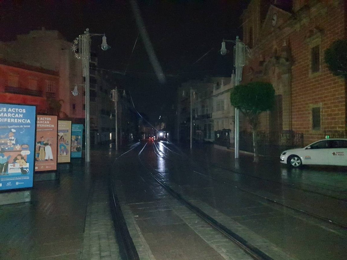 Fotos: Apagón en la Bahía de Cádiz