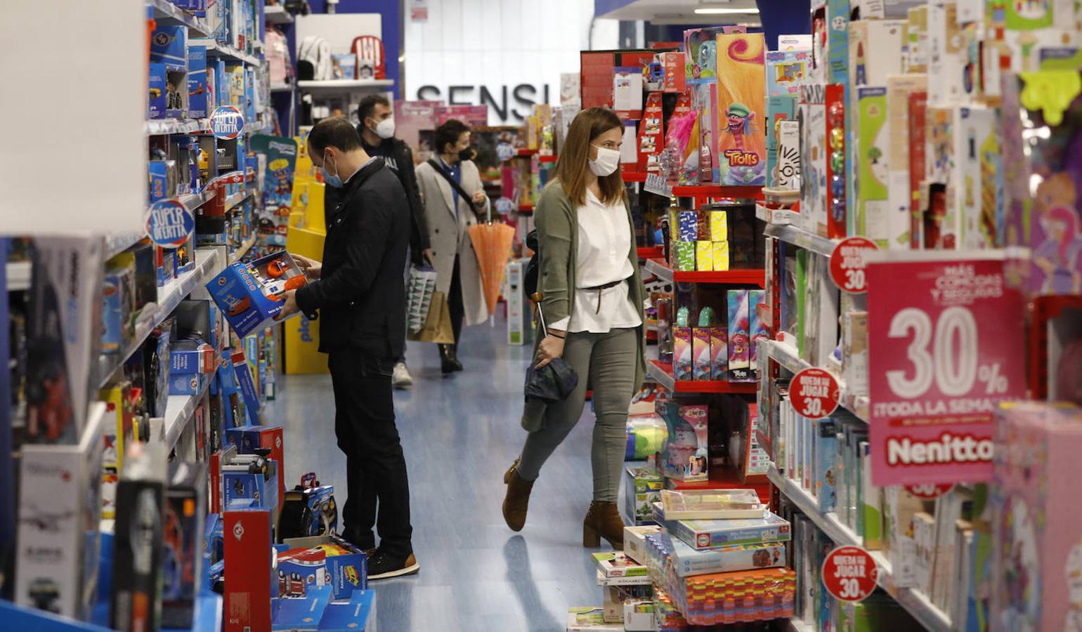 El ambiente del Black Friday de Córdoba, en imágenes