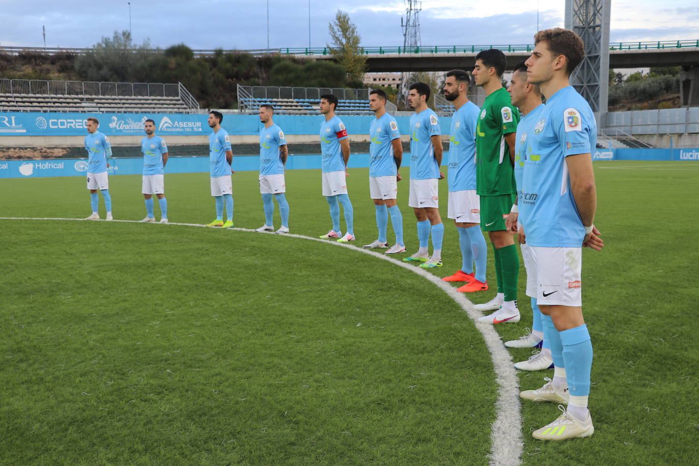 El Ciudad de Lucena, líder del Grupo X de Tercera, en imágenes