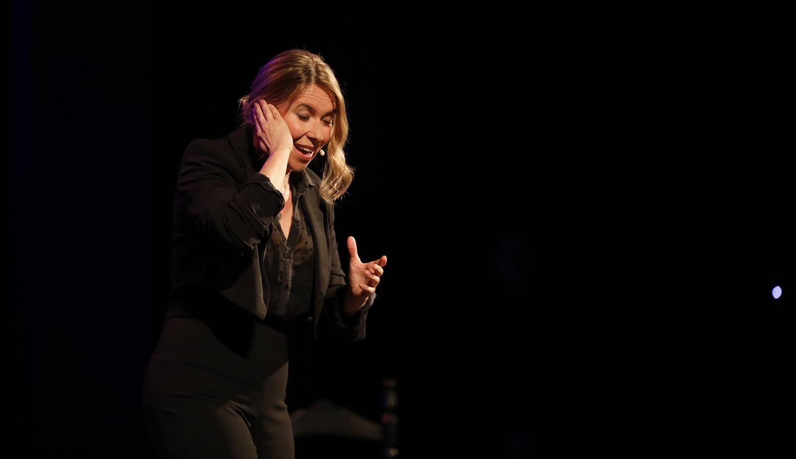 El flamenco de Rocío Márquez en la poesía de Cosmopoética, en imágenes