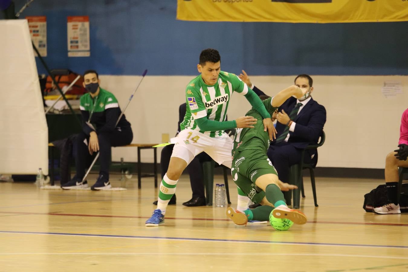 La victoria del Córdoba Patrimonio ante el Betis Futsal, en imágenes