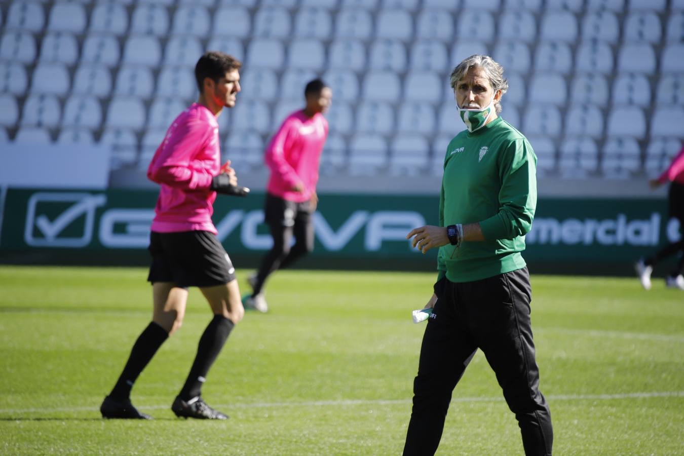 La primera jornada de Pablo Alfaro en el Córdoba CF, en imágenes