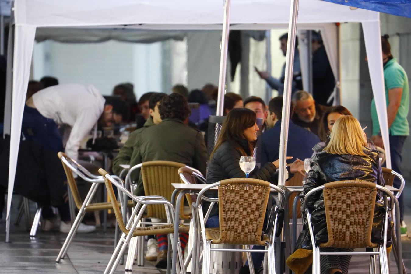 El gélido ambiente navideño en el Centro de Córdoba, en imágenes