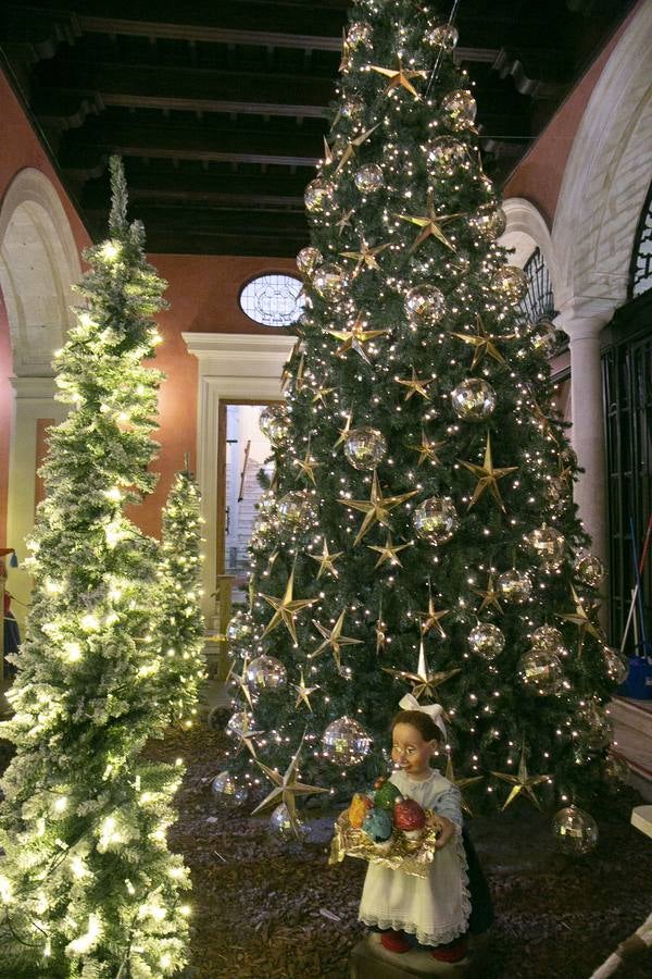 Fotogalería: Cajasol arranca con su Belén los «Gozos de Diciembre»