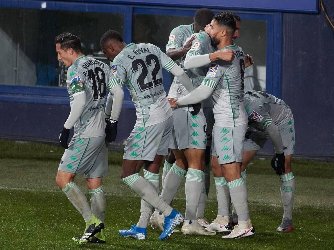 Las mejores imágenes del encuentro entre el Osasuna y el Real Betis