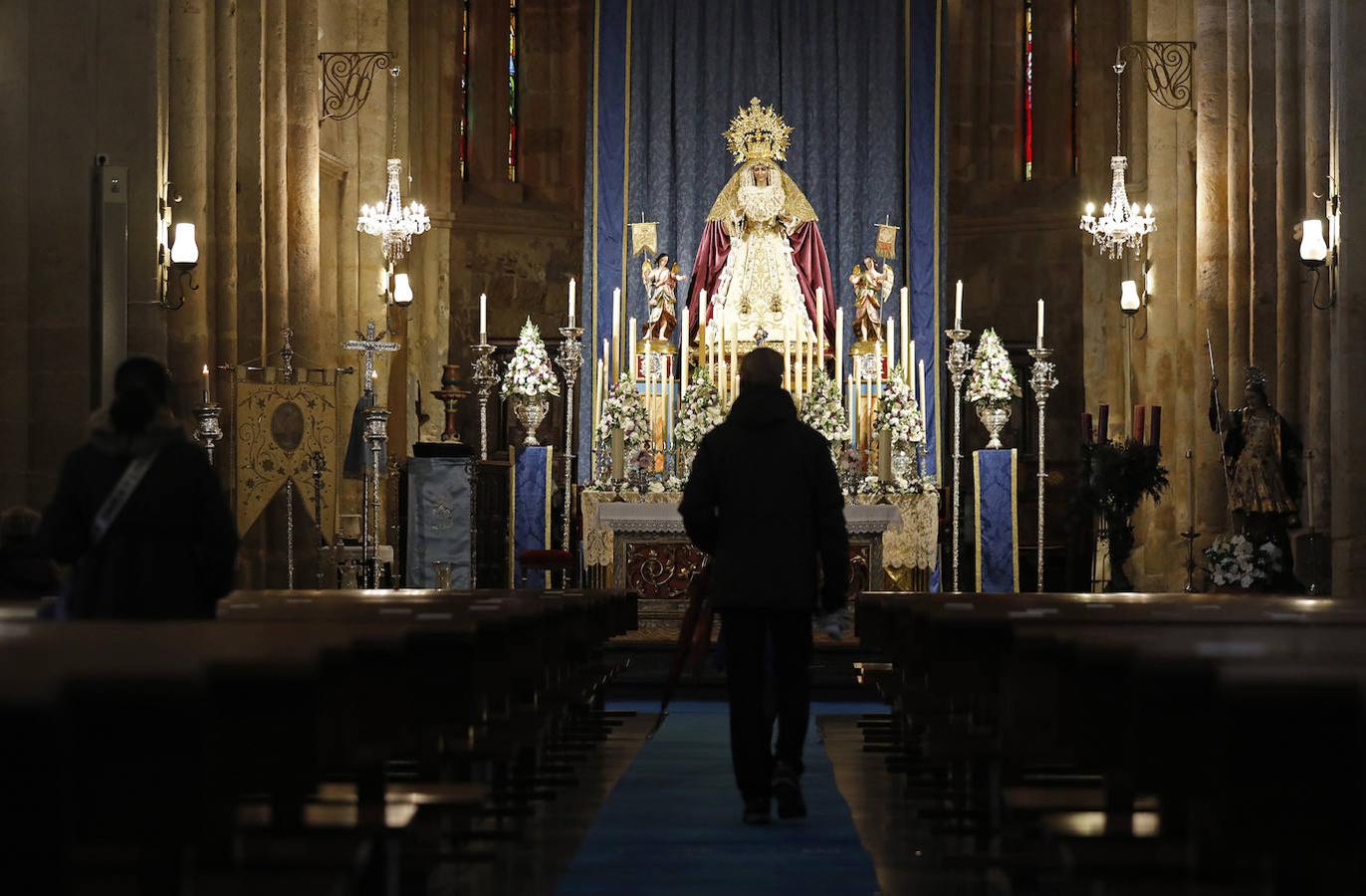 El día de la Inmaculada en los templos de Córdoba, en imágenes