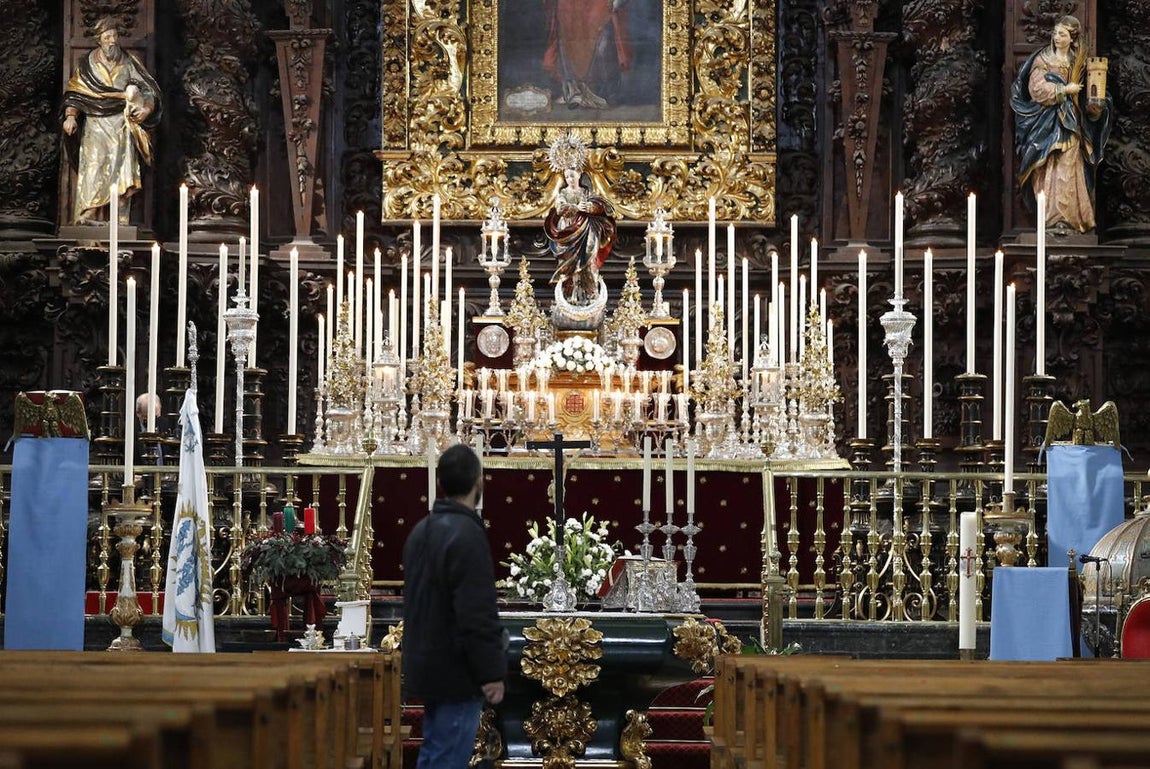El día de la Inmaculada en los templos de Córdoba, en imágenes