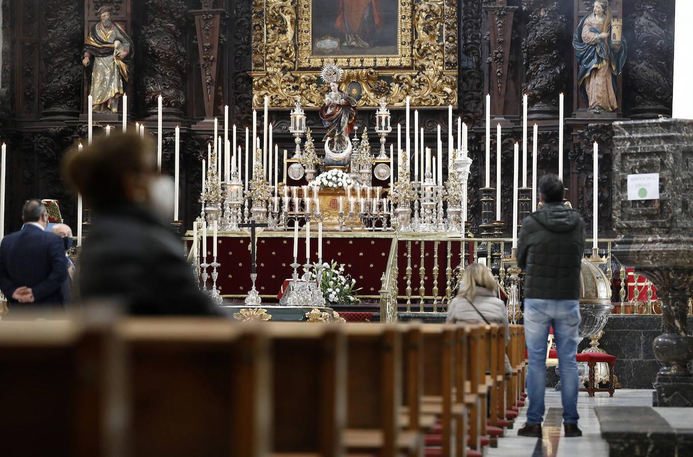 El día de la Inmaculada en los templos de Córdoba, en imágenes