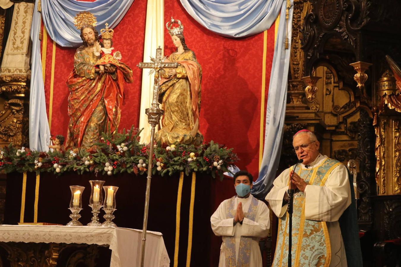 El día de la Inmaculada en los templos de Córdoba, en imágenes