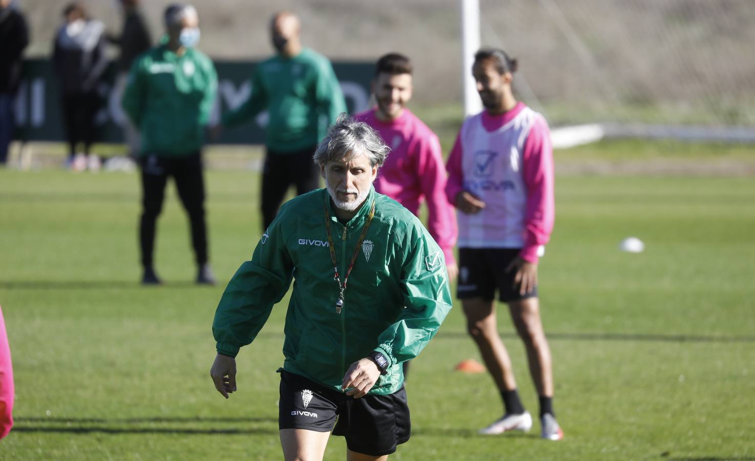 El entrenamiento del Córdoba CF con Alfaro al mando, en imágenes