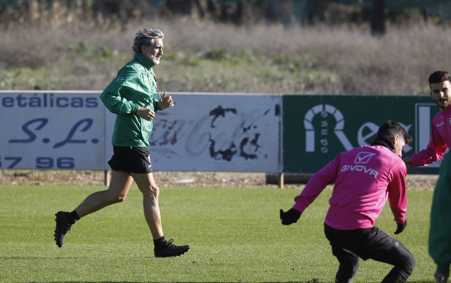 El entrenamiento del Córdoba CF con Alfaro al mando, en imágenes