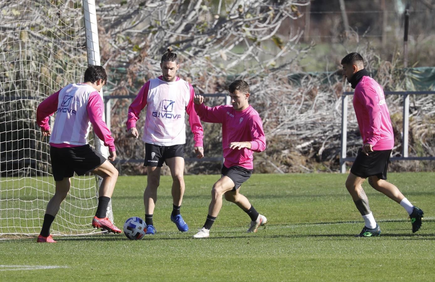 El entrenamiento del Córdoba CF con Alfaro al mando, en imágenes